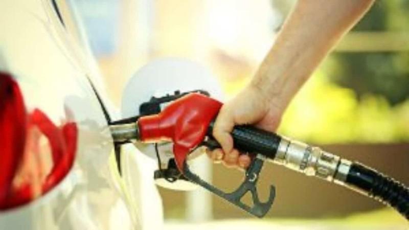 Petrobras anuncia redução no preço da gasolina e gás de cozinha