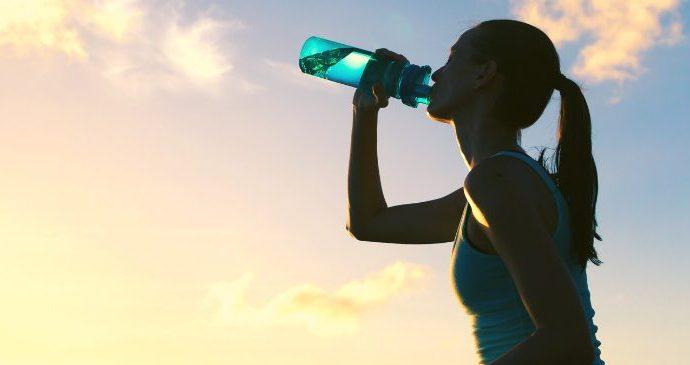 Sede de bem-estar: cuidado com a hidratação deve ser redobrado no verão