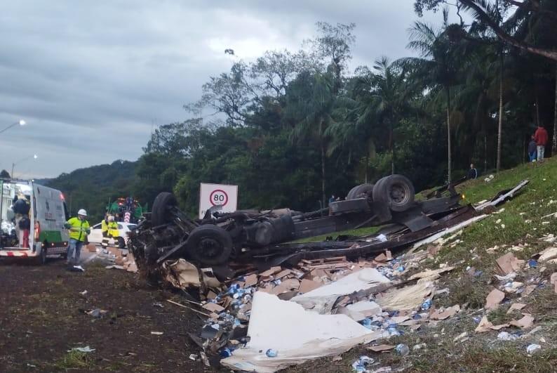 Acidente em Guaratuba deixa vitima fatal na BR 376
