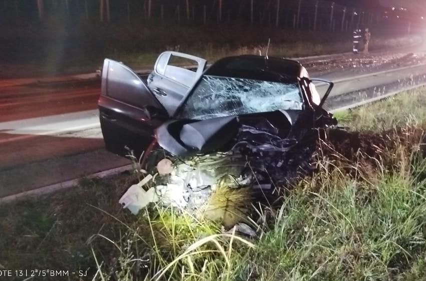 Colisão frontal deixa três mortos e um ferido grave na SC-110