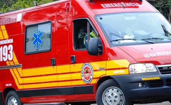 Homem fica em estado grave após queda de caminhão