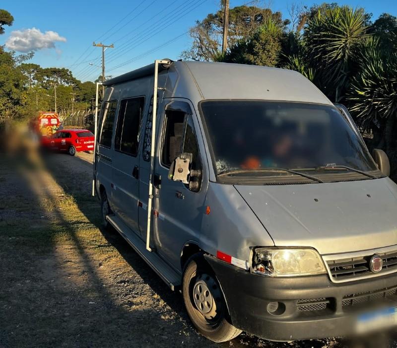 Casal é atropelado por van em Mafra