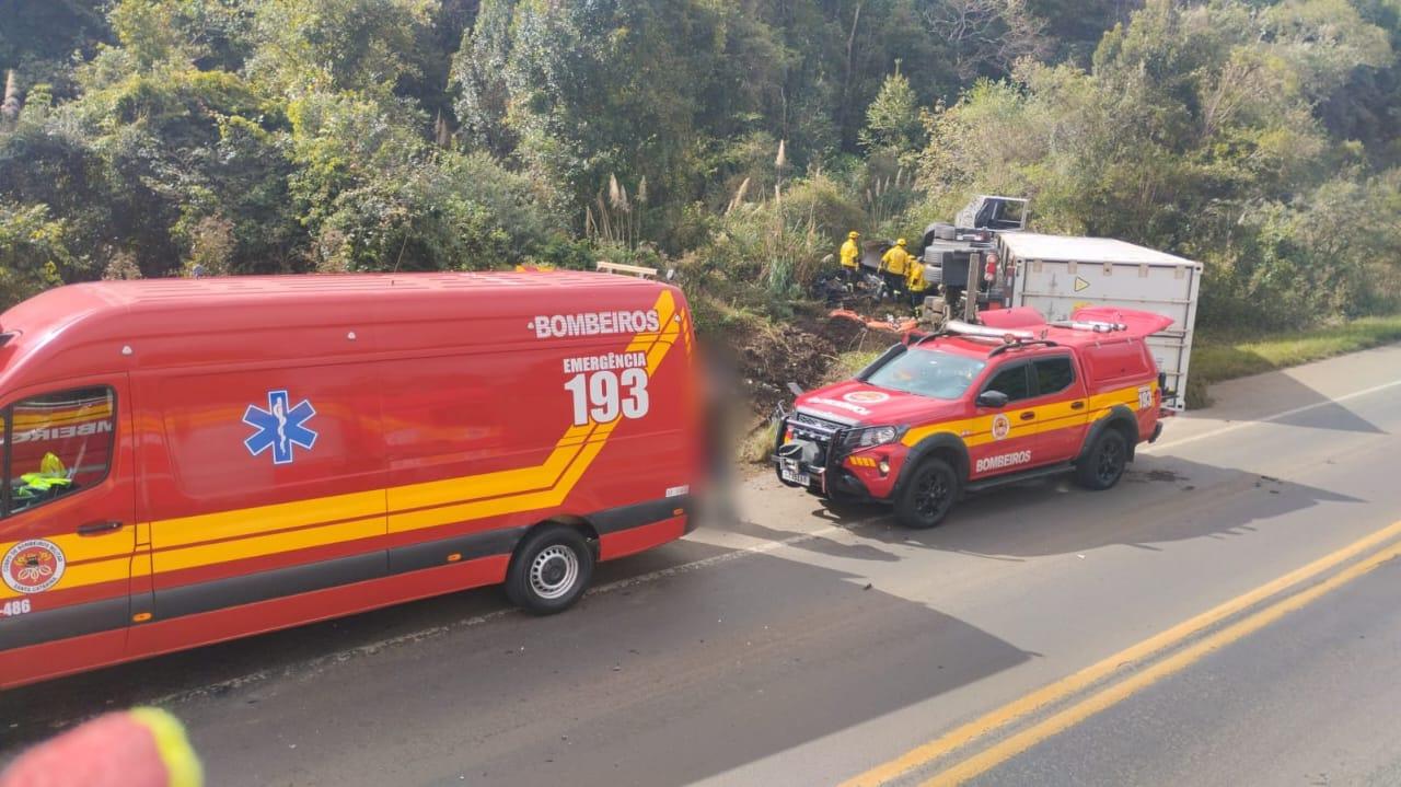 Colisão frontal deixa uma vítima fatal na BR-470 em Curitibanos