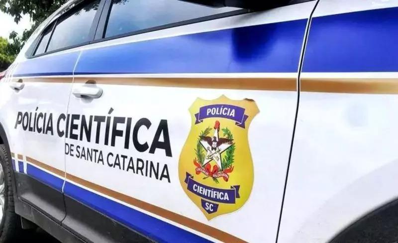 Mulher morre atropelada por caminhão na BR-280, em Rio Negrinho