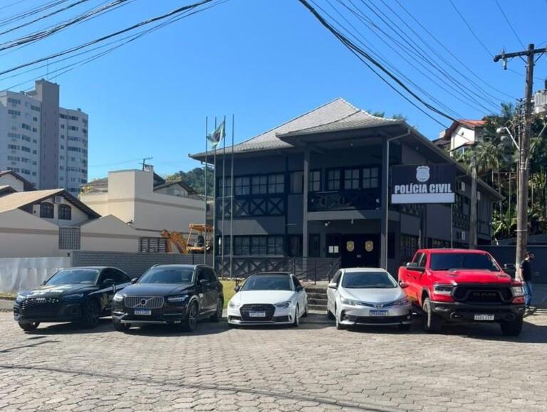 Operação contra tráfico de drogas e lavagem de dinheiro com criptomoedas em SC