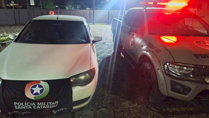 Polícia recupera carro roubado em Porto União