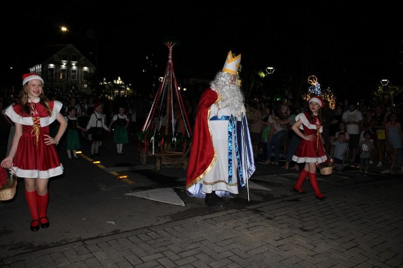 Desfile Natalino nessa sexta-feira às 20h em São Bento do Sul