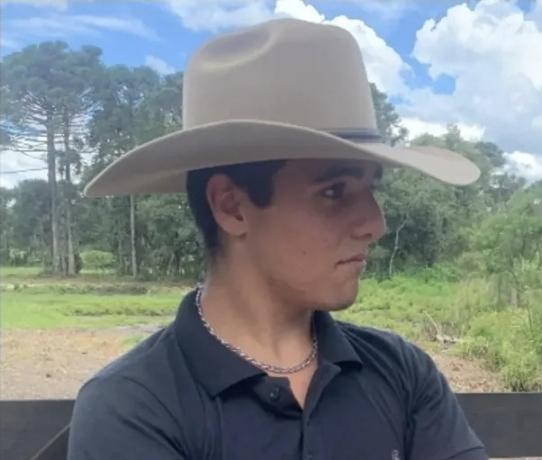 ​Tragédia na BR-280: Adolescente Morre em Acidente  em Três Barras